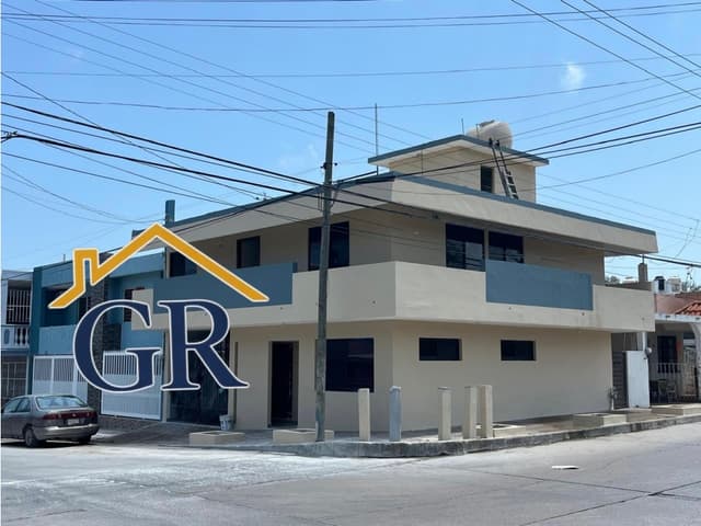 CASA EN VENTA COL. LOS MANGOS, MADERO 0907-1259