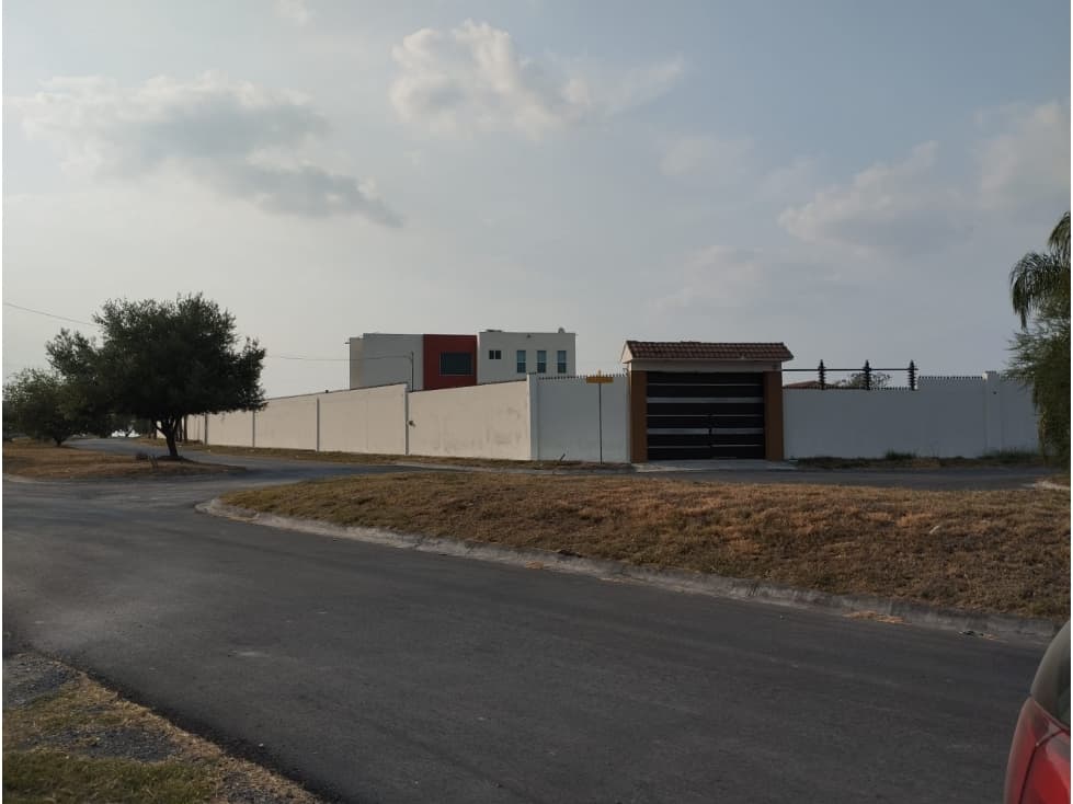 FRACCIONAMIENTO HACIENDA DEL CIELO — foto 2