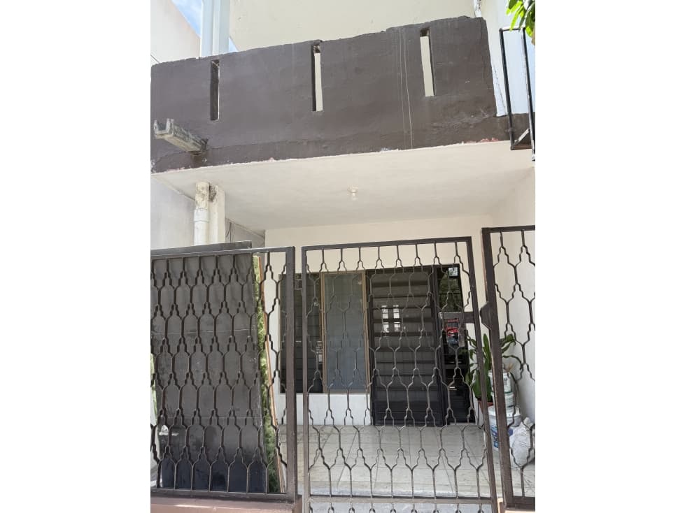 CASA EN RENTA, COLONIA AZTECA UNA PLANTA — foto 1