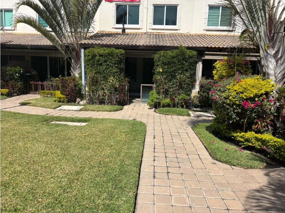 CASA EN VENTA XOCHITEPEC (TULIPANES) — foto 3