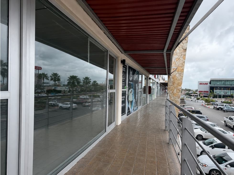 RENTA LOCAL AVENIDA EJERCITO MEXICANO TAMPICO TAMAULIPAS — foto 2
