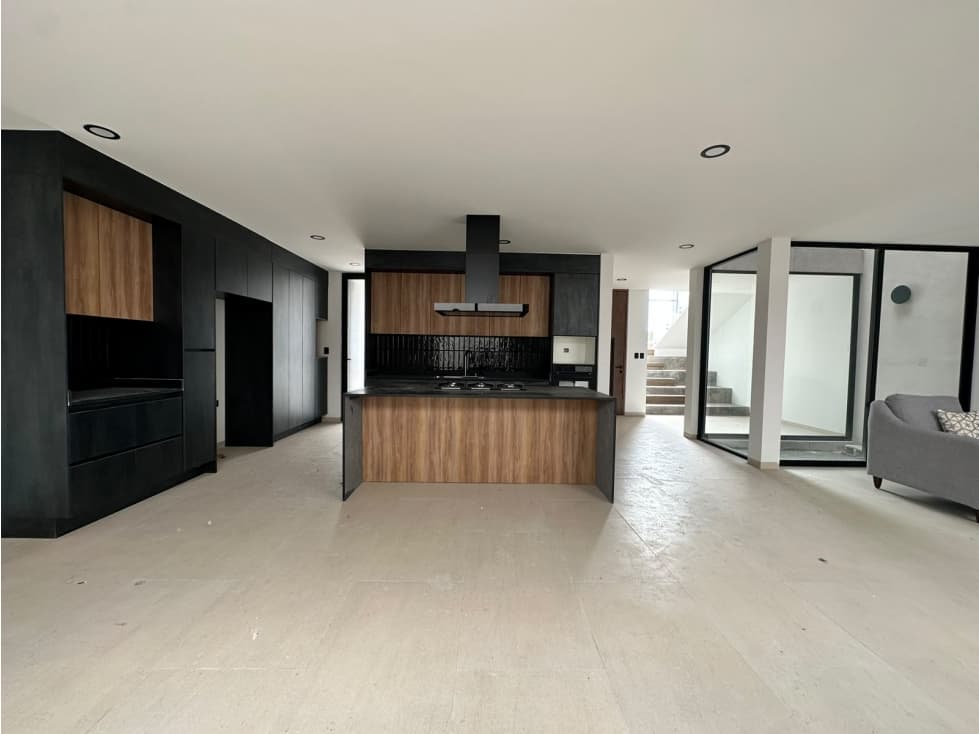 Casa en Venta en Lomas de Angelópolis III — foto 2