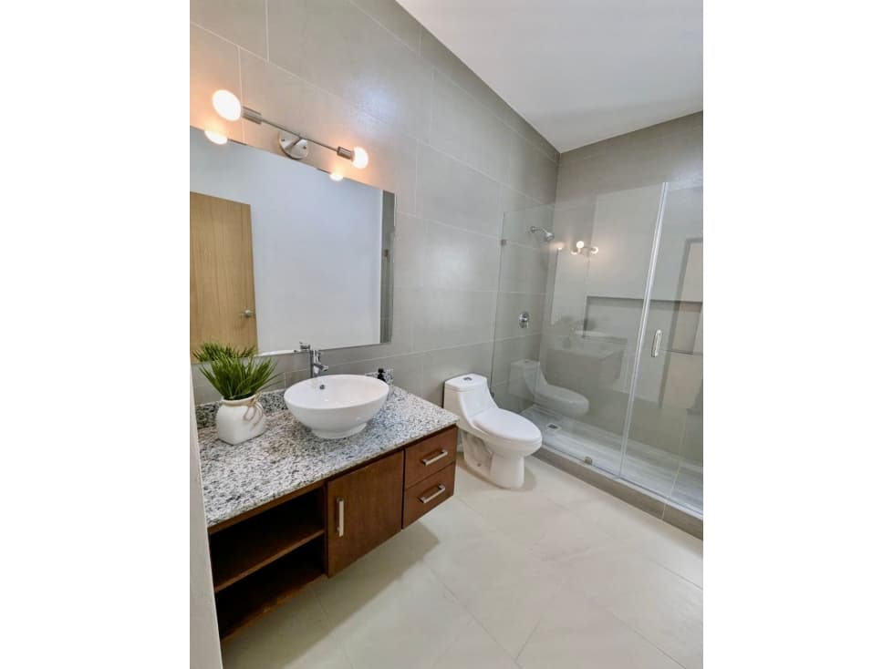 RESIDENCIA DE LUJE EN VENTA TOTALMENTE EQUIPADA — foto 4