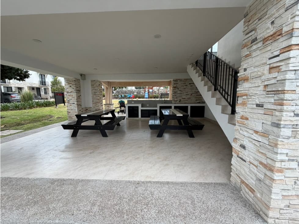 Casa en venta en Ciudad Meseta — foto 1