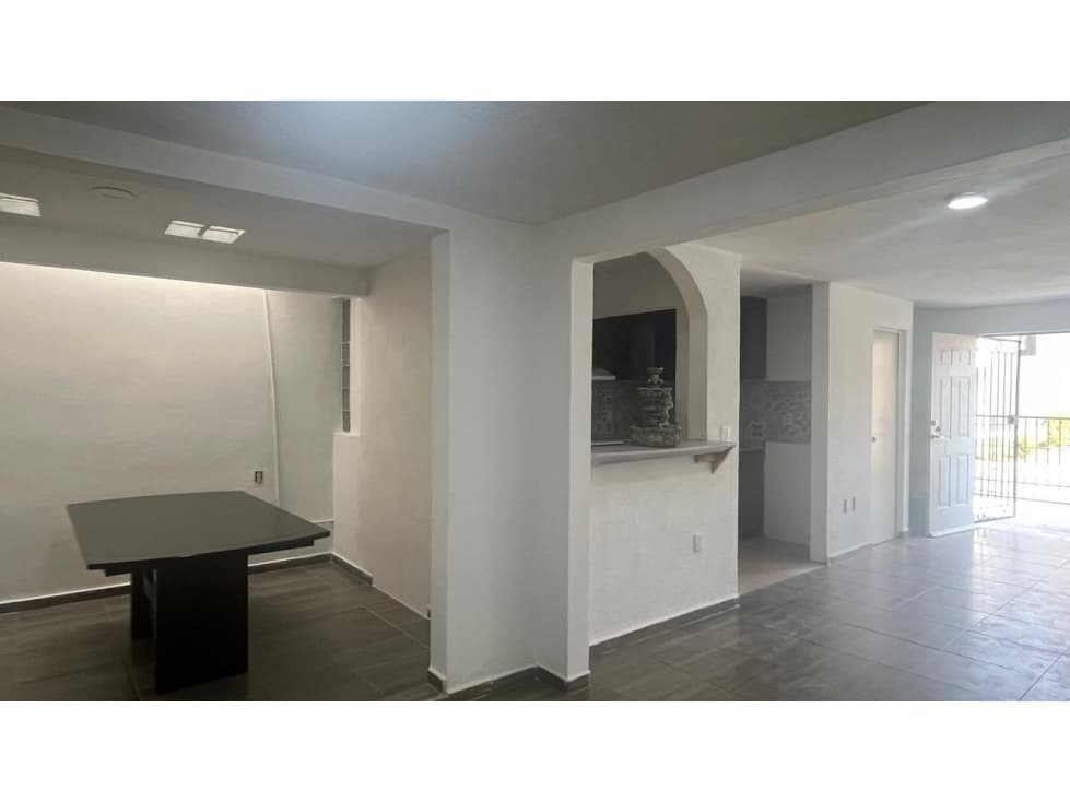 CASA EN VENTA REAL DE TOLEDO — foto 4