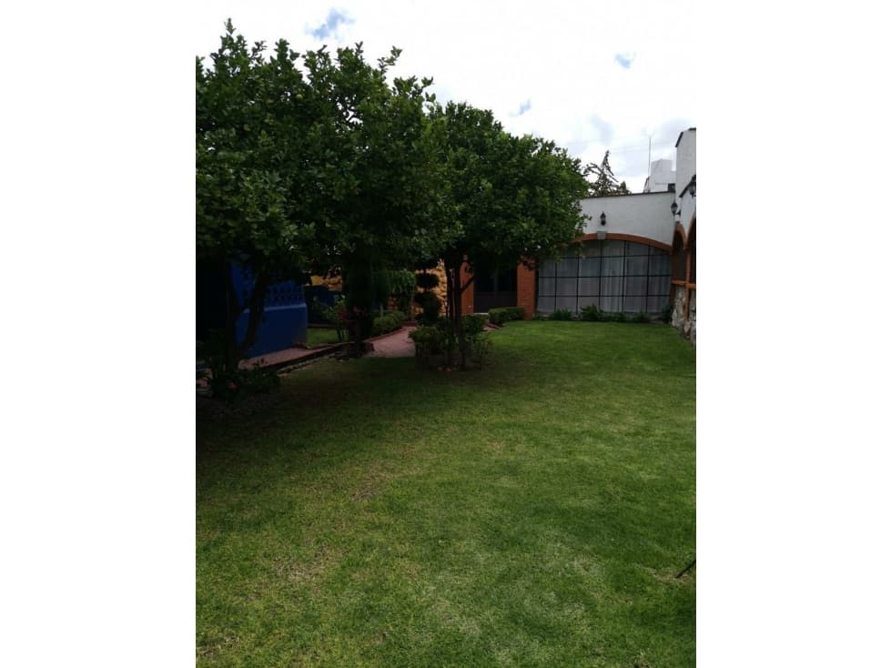 CASA CON USO DE SUELO COMERCIAL EN VENTA CENTRO DE ZUMPANGO ESTADO DE MEXICO. — foto 2