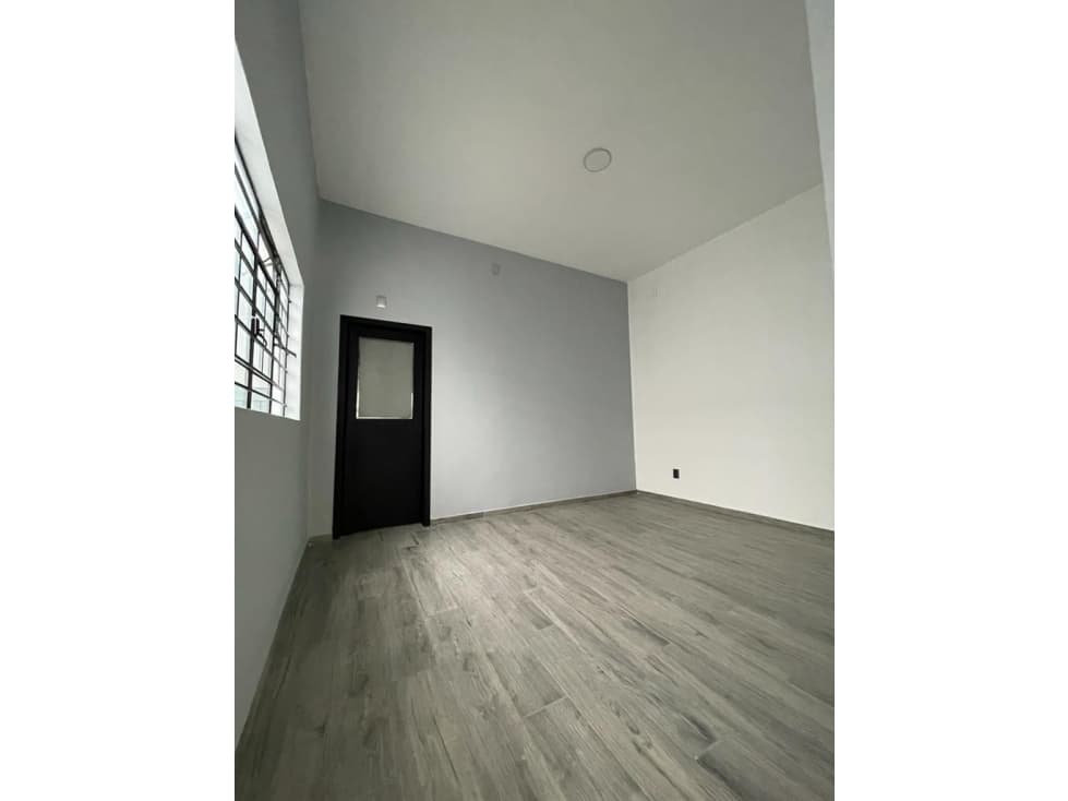 CASA CON USO DE SUELO EN RENTA EN LA ROMA — foto 6
