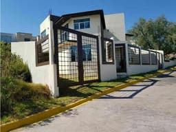 CASA EN VENTA LOMAS DE LA HACIENDA