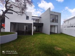 CASA EN RENTA O VENTA LOMAS DE VALLE ESCONDIDO