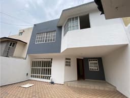 RENTA DE CASA JARDINES DE BELLAVISTA