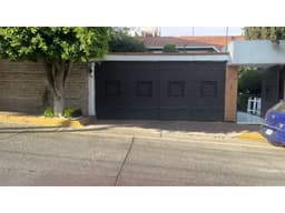 CASA EN VENTA CD. SATELITE NAUCALPAN
