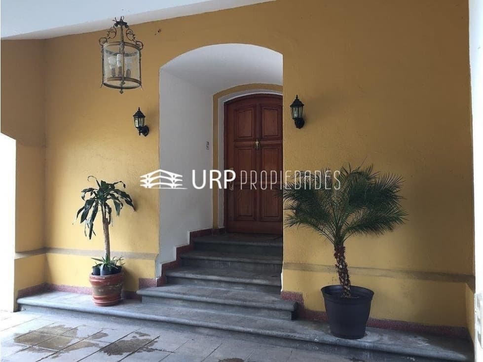 CASA EN LA MEJOR UBICACIÓN DE LOMAS DE CHAPULTEPEC — foto 1