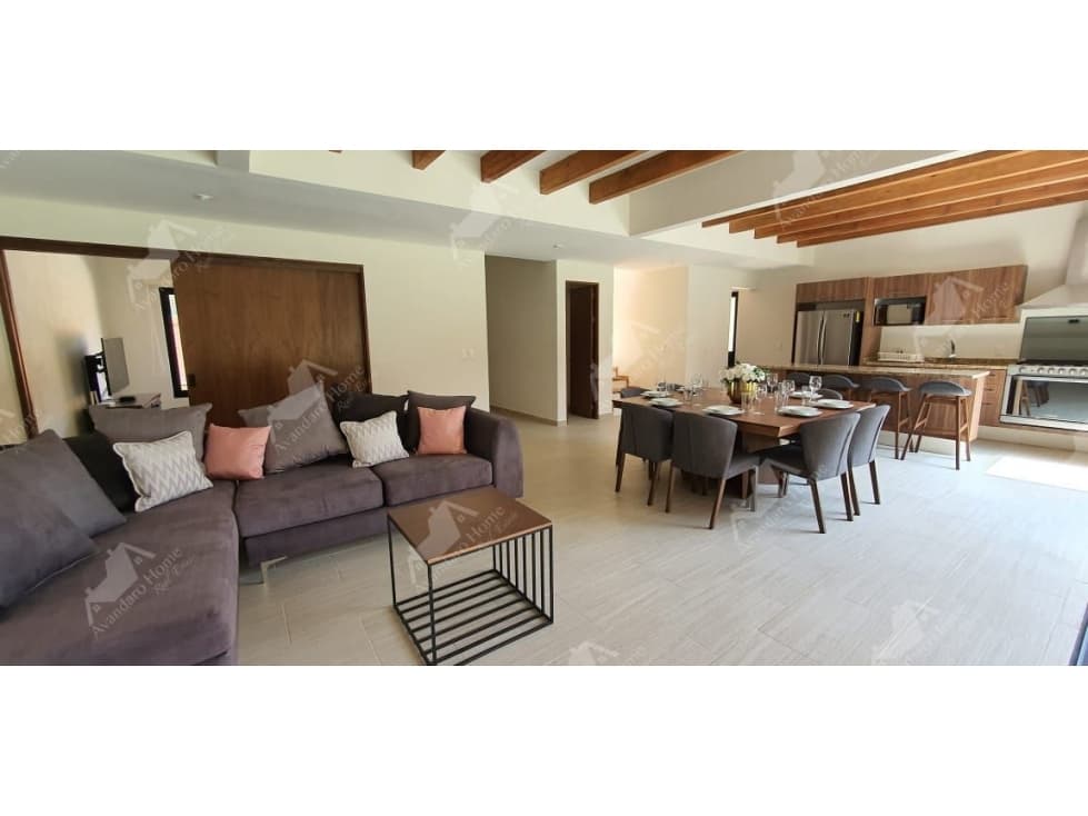 CASA EN VENTA , AVÁNDARO. — foto 3