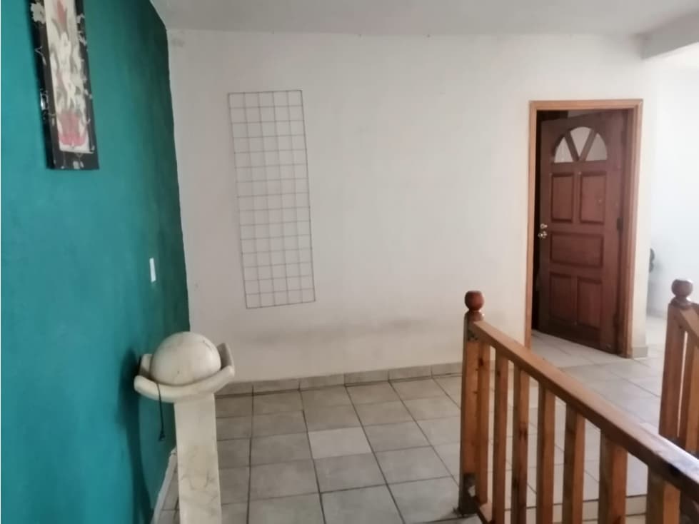 Bonita y grande casa Col el Lago II — foto 3