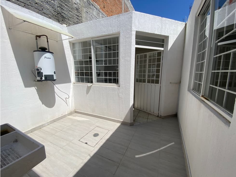 CL VENTA DE CASA EN SAN ISIDRO ITZICUARO — foto 3