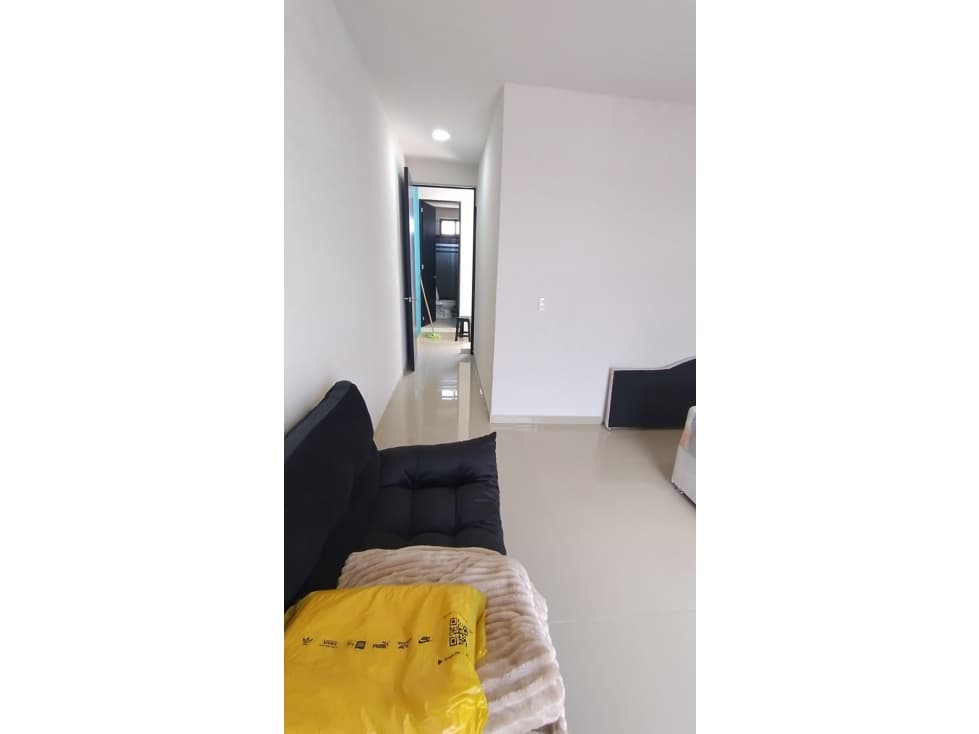 CASA NUEVA DE 3 NIVELES EN GALAXIAS TARIMBARO — foto 6