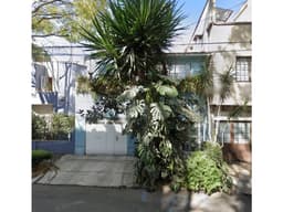 Casa en Remate en Condesa, F-687