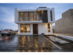 Casa en venta en Preserve Juriquilla, 3 Recámaras, Jardín, Hermosa Propiedad