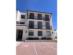 Venta de Departamentos en El Refugio, Estilo Mexicano Contemporáneo, Luxury!