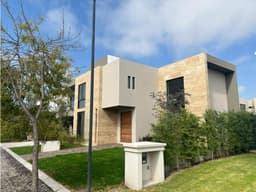 Se Vende Residencia de Autor en El Campanario, Diseño de Autor, de LUJO !
