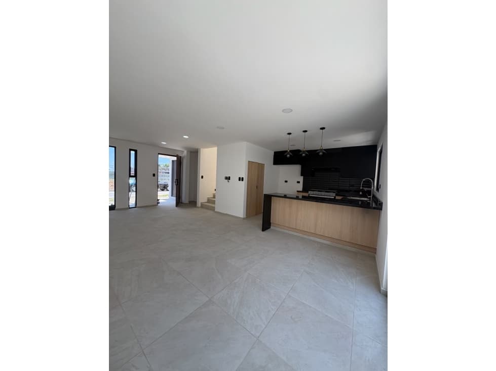 VENTA DE CASA RESIDENCIAL CUATRO VIENTOS — foto 5