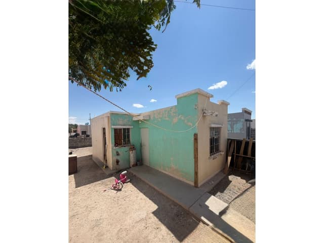 CASA EN VENTA SOLO DE CONTADO FRACC. MISIONES DE CREEL