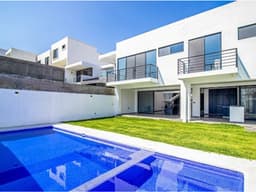 Casa Nueva en Burgos Bugambilias, dentro de Corinto Residencial