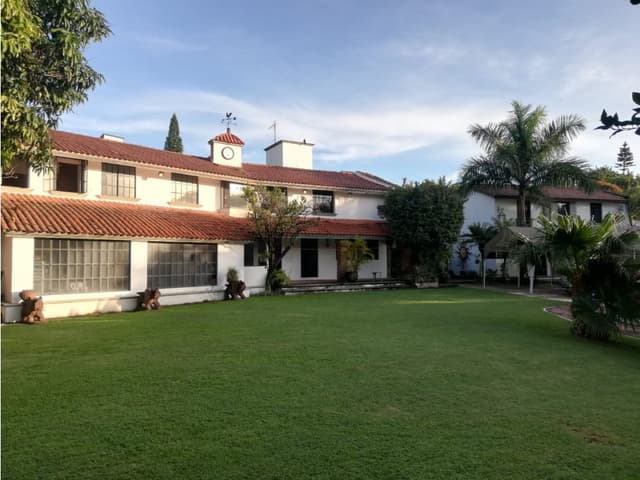 CASA EN EXCLUSIVA ZONA DORADA DELICIAS, VISTAHERMOSA