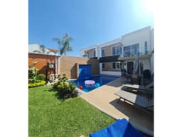 Casa con Alberca Climatizada y Paneles Solares $4,600,000