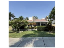 CASA EN VENTA DE UN NIVEL EN PARAÍSO COUNTRY