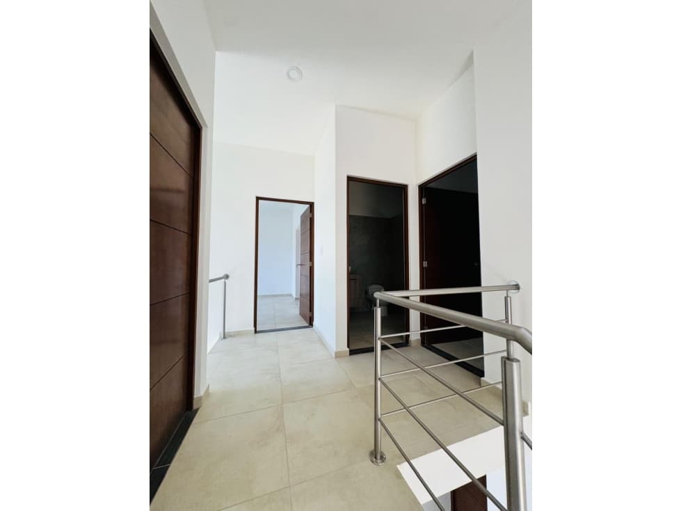Vive en Burgos Bugambilias: Casa con Jardín y Alberca — foto 6