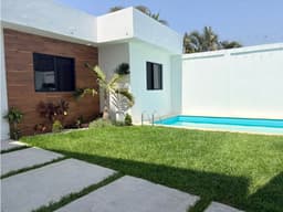 CASA SOLA CON ALBERCA EN JIUTEPEC, MORELOS