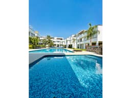 HERMOSA CASA EN CONDOMINIO BURGOS BUGAMBILIAS