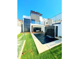 Casa con Alberca Privada, Doble Altura, Roof Garden 4 Rec.