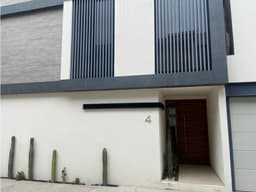 esidencia Nueva en el Corazón de Cuernavaca ¡Lista para Ti!