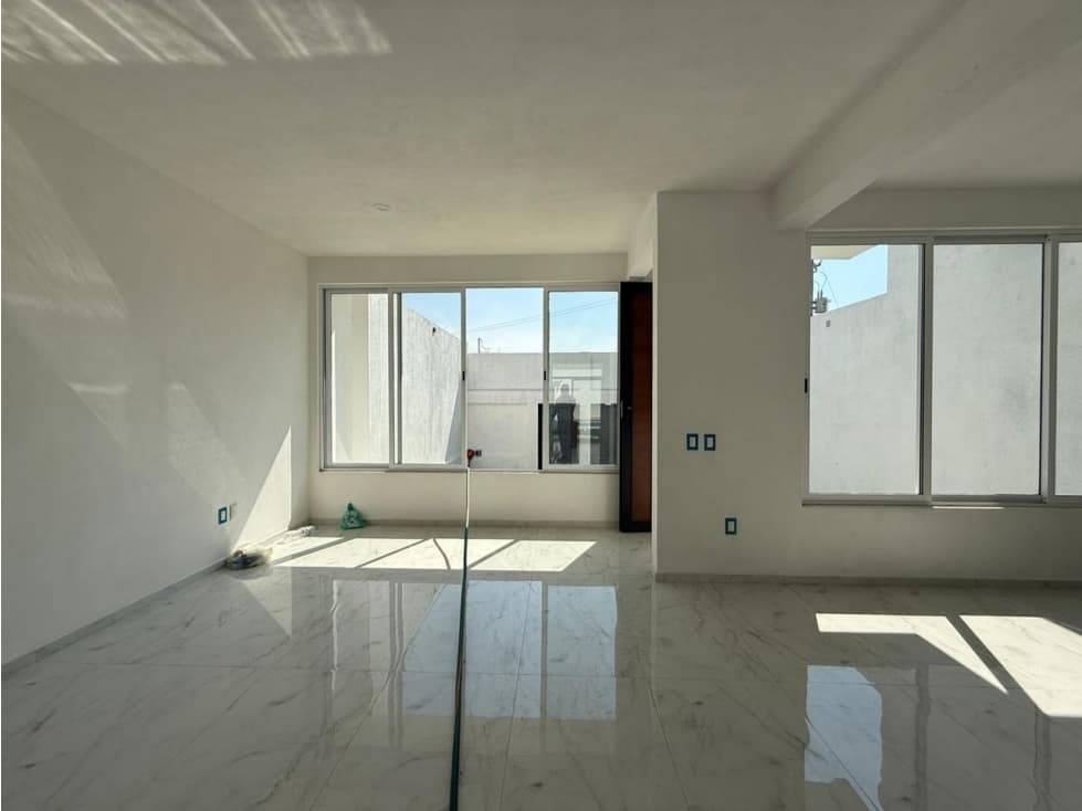 Invierte en Exclusividad Casa con Alberca en Brisas — foto 5
