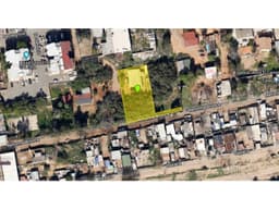 Se vende amplio terreno plano en Carlos Pacheco