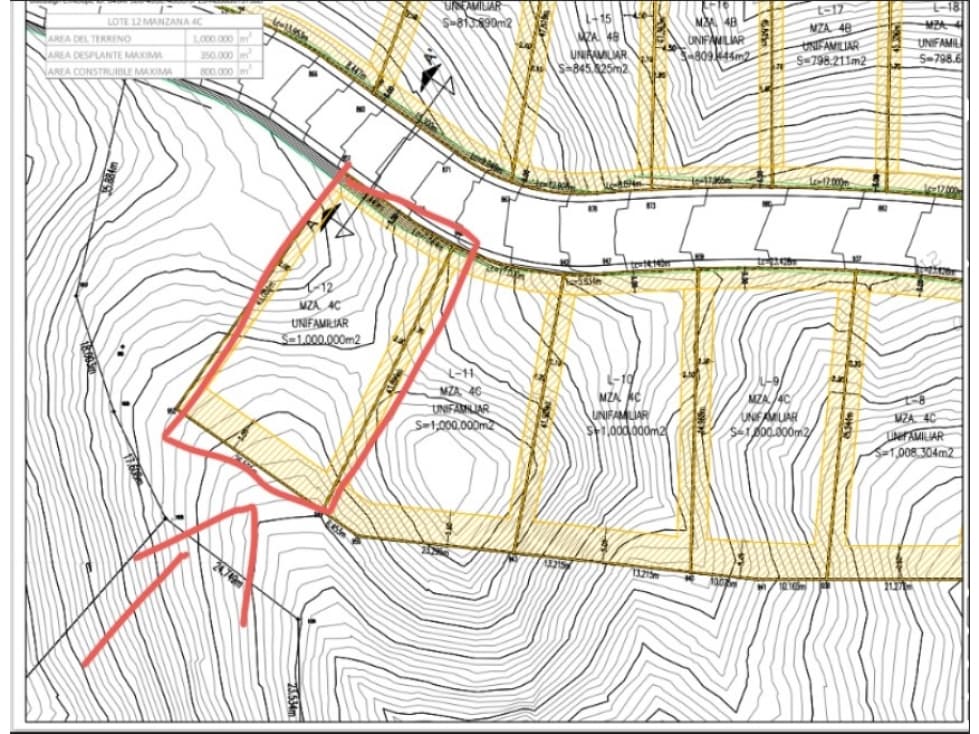 Oportunidad Terreno en Cuatro Cuatros — foto 1