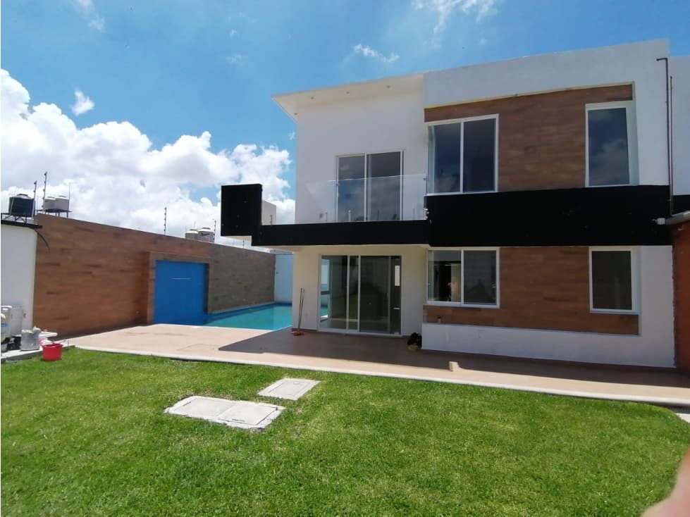 Venta de Casa Sola en Lomas Trujillo — foto 1