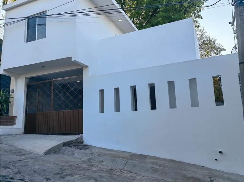 Venta de casa en Lomas de Jiutepec remodelada — foto 1