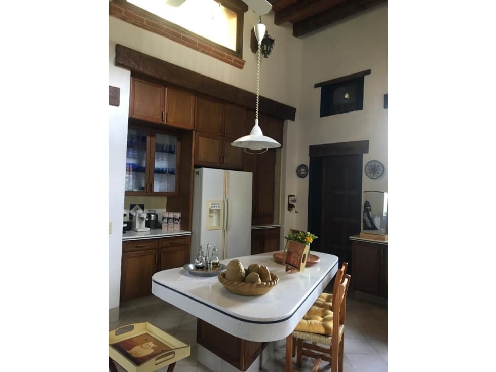 Venta de Casa Sola en La Colonia Del Bosque — foto 4