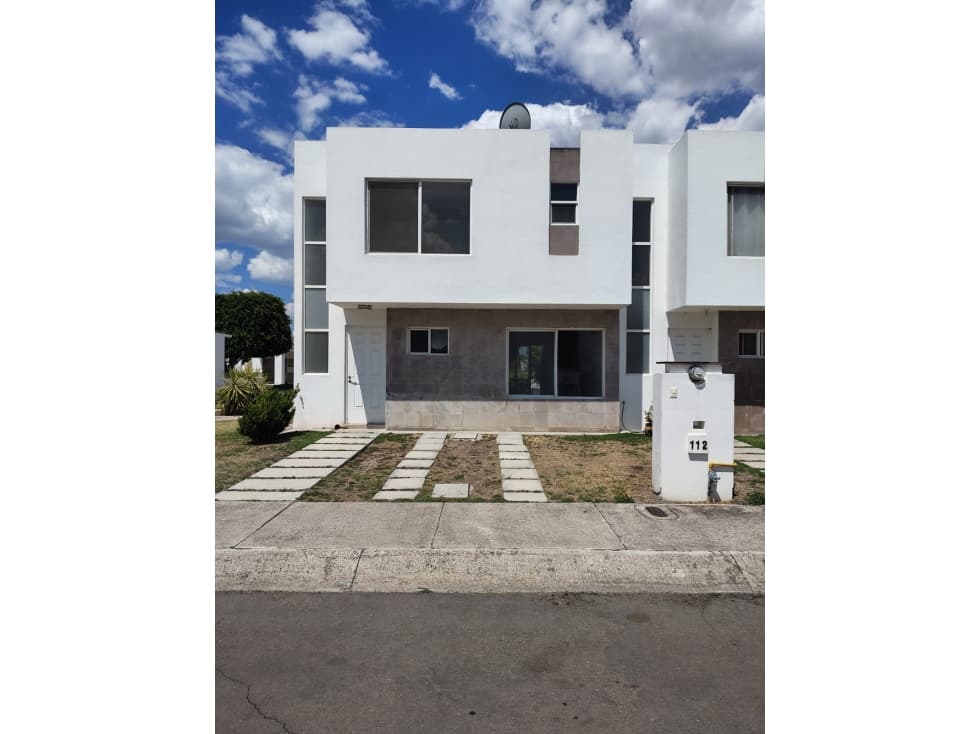 CASA EN VENTA PASEOS DEL BOSQUE — foto 2