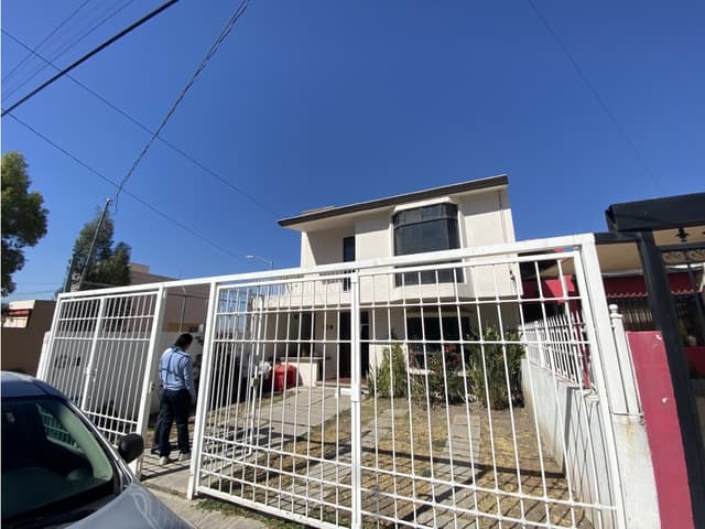 SE VENDE CASA RESIDENCIAL TEJEDA CORREJIDORA QUERETARO