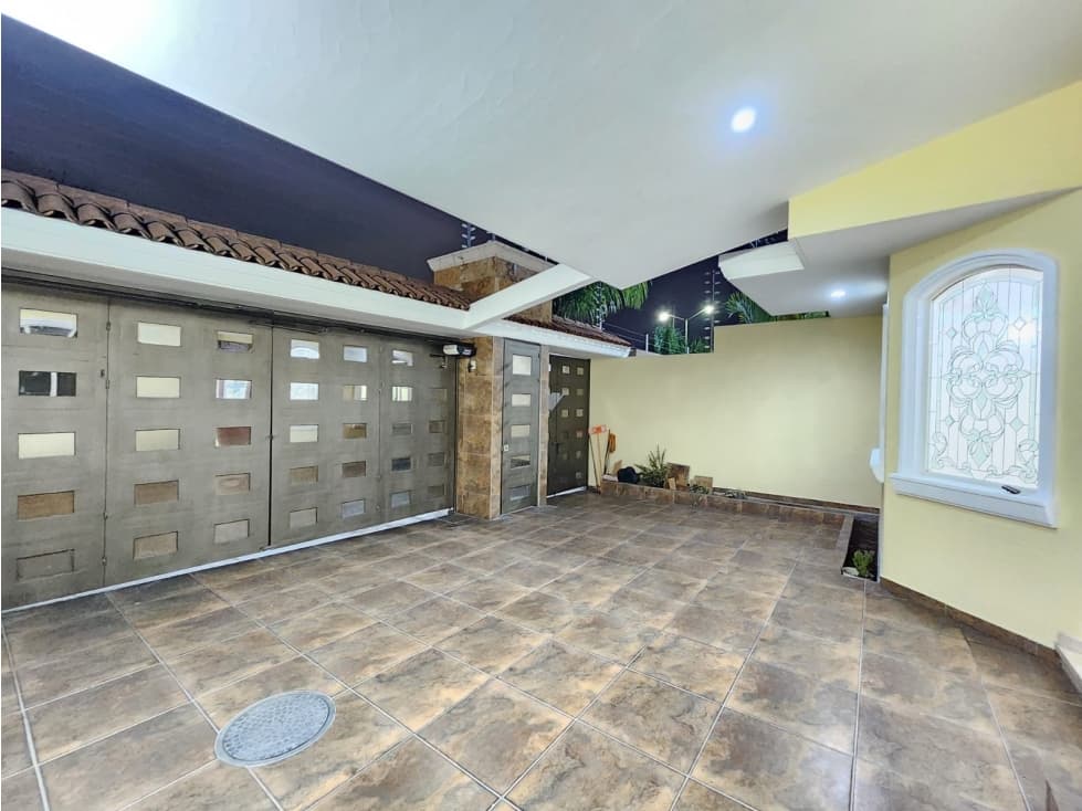 CASA #150 LA CIMA ZAPOPAN, SOBRE AVENIDA — foto 2