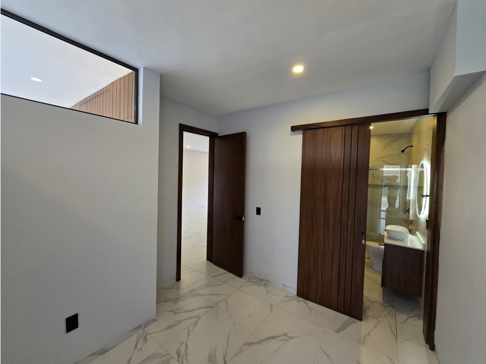 CASA 327 CON ROOF EN SOLARES RESIDENCIAL — foto 6