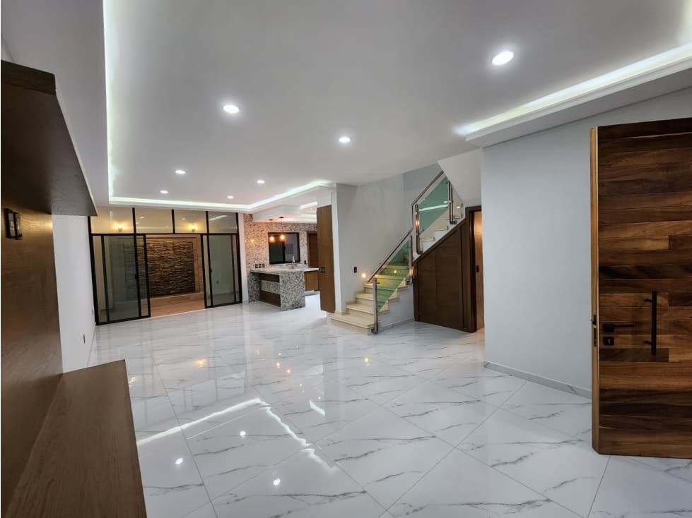 CASA 210-G LA CIMA ZAPOPAN, EXCELENTES ACABADOS — foto 3