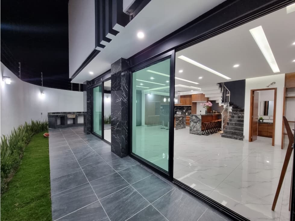 Casa 1 en Esquina en Valle Imperial, con 3 recamaras master — foto 4
