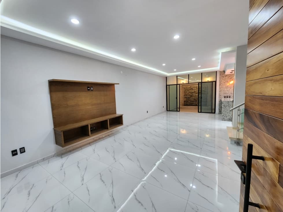 CASA 210-G LA CIMA ZAPOPAN, EXCELENTES ACABADOS — foto 4