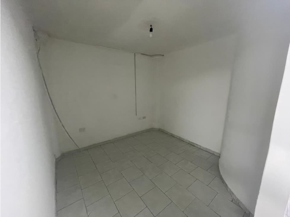 RENTA DE LOCAL PARA OFICINA EN MAZATLÁN, AVENIDA — foto 4