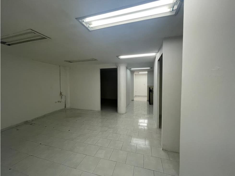 RENTA DE LOCAL PARA OFICINA EN MAZATLÁN, AVENIDA — foto 3